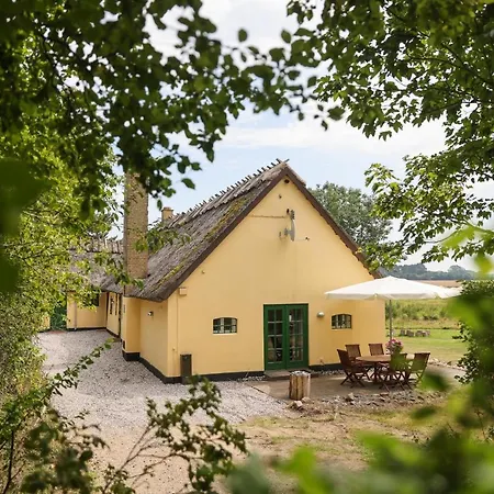 Sandet Hébergement de vacances *